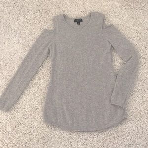100% CASHMERE Charter Club cold shoulder, crew neck sweater SZ S